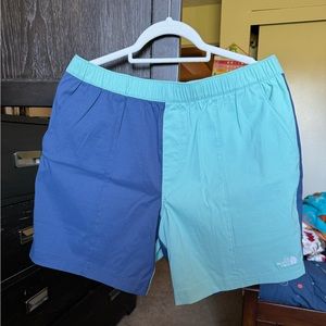 The North Face Shorts - Size: Men’s Medium - NWT